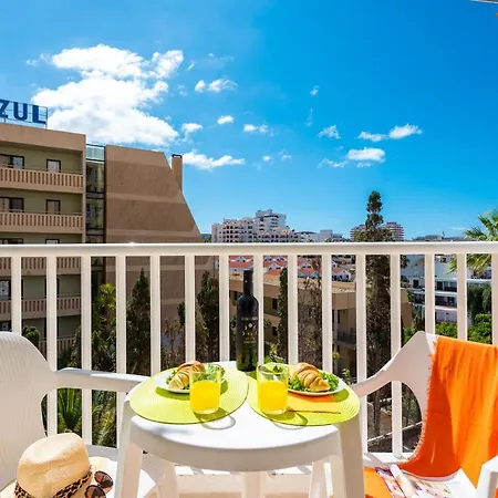 Апартаменты Wonderful Location, Close To The Beach Арона